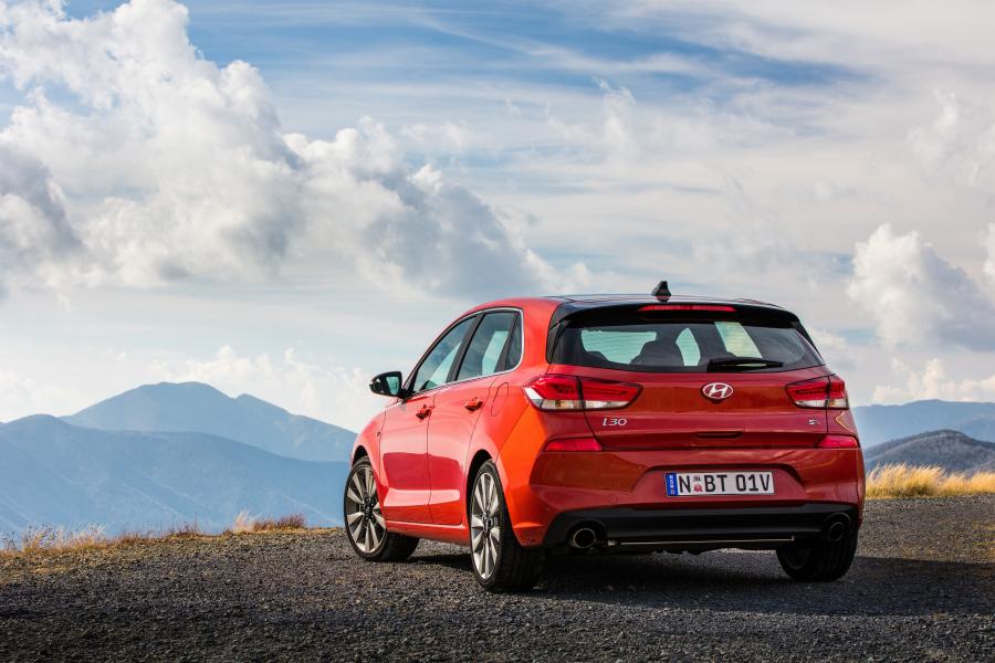  Hyundai i30 SR 2017 года  (AU) (фото 32 из 34)
